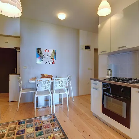 Comfortable With Private Terrace * Fazana